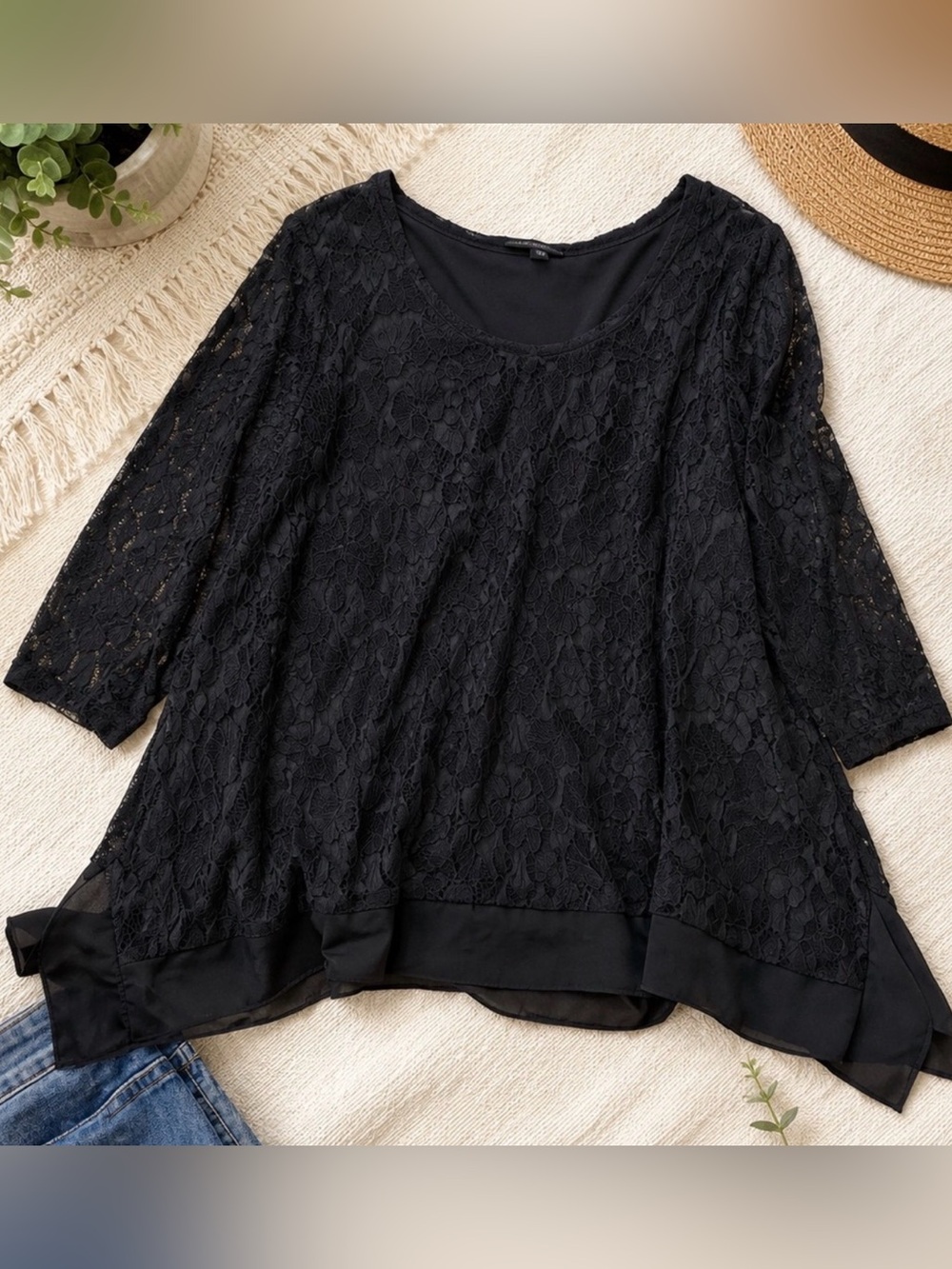 Simply Vera Vera Wang Black Lace Overlay Blouse XXL 3/4 Sleeve Lined Top